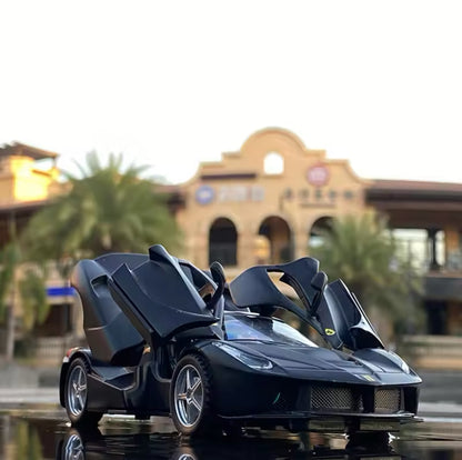 Ultra Precise La LaFerrari Model Diecast Technology 1:32 scale